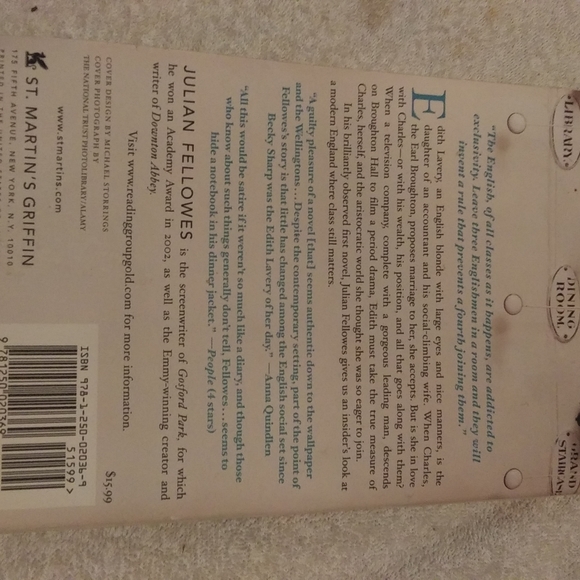 Snobs A Novel Of Modern Manners 2004 First Edition Paperback by Julian Fellows - Picture 2 of 5